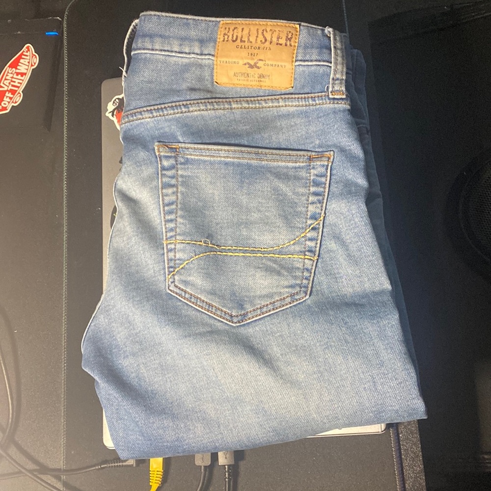 HOLLISTER CALIFORNIA 1922 DENIM SKINNY JEANS